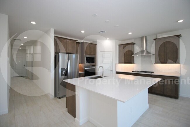 Foto del edificio - 6842 W Molly Ln