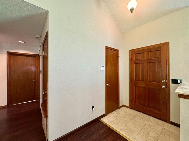Building Photo - 11628 Lorene Ave