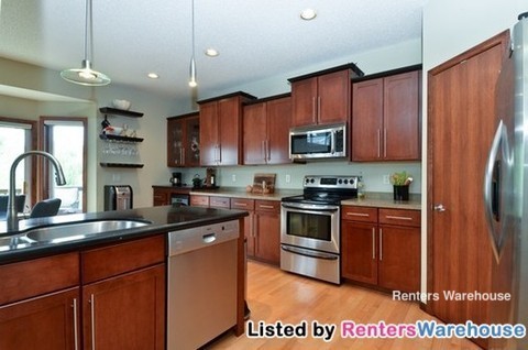 Building Photo - 1513 Deerwood Bnd