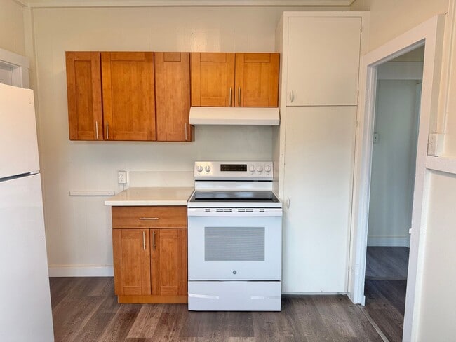 Foto del edificio - Newly Upgraded 2 Bedroom / 1 Bathroom House in Wailuku! Pet friendly!
