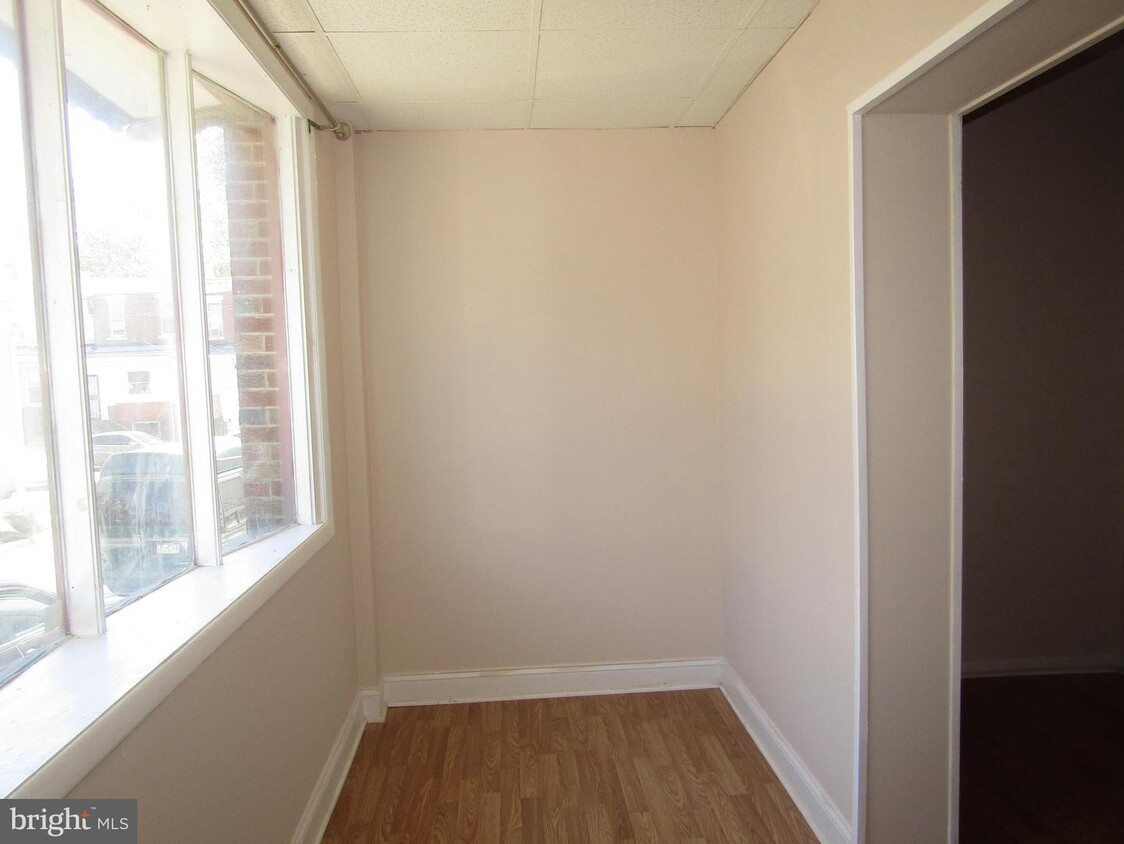 Primary Photo - 2520 S Felton St