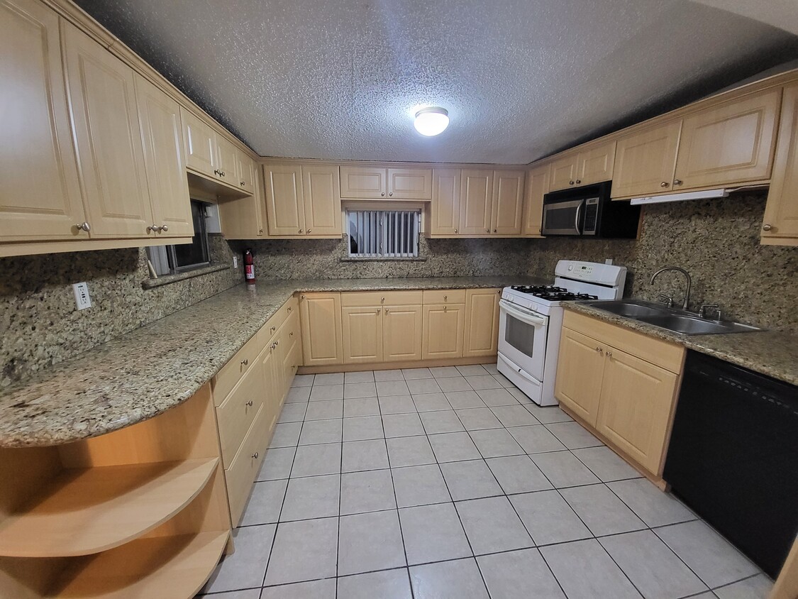 19 Apartments for Rent in Sunland, CA Westside Rentals