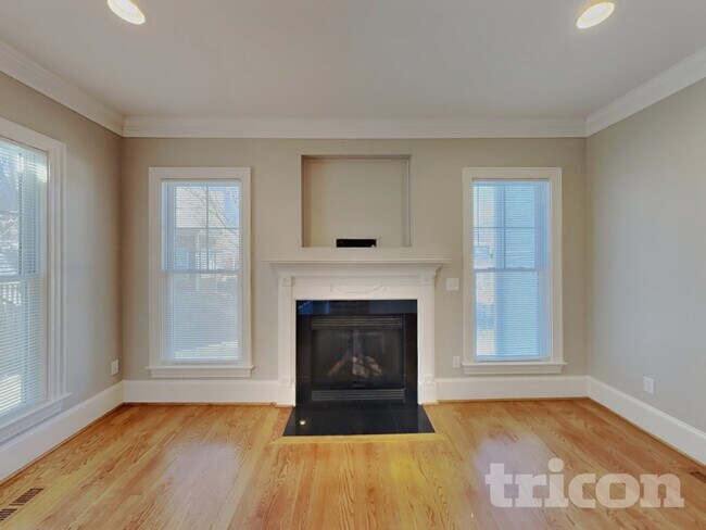 Foto del edificio - 415 Stranraer Ct