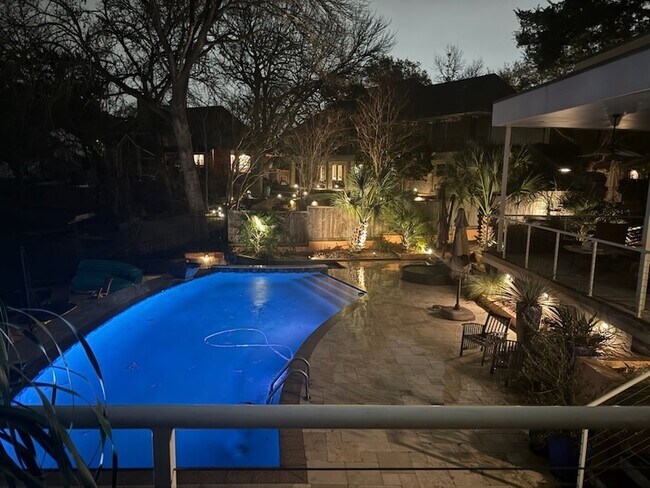 Foto del edificio - 12418 Honeywood Trail