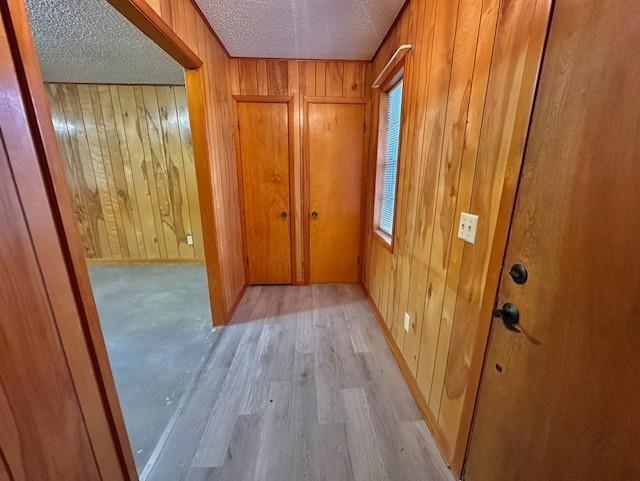 Foto del edificio - 626 N Resident St