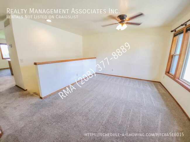 Building Photo - High Quality 3 Bedroom House in West Boise