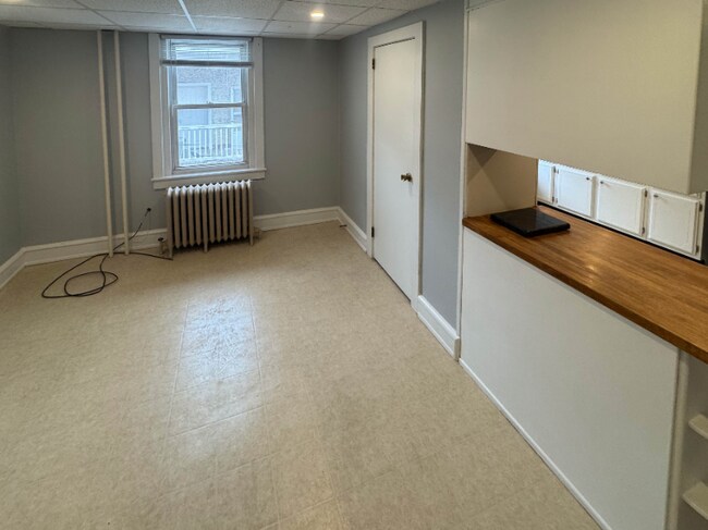 Foto del edificio - 34 E Lancaster Ave