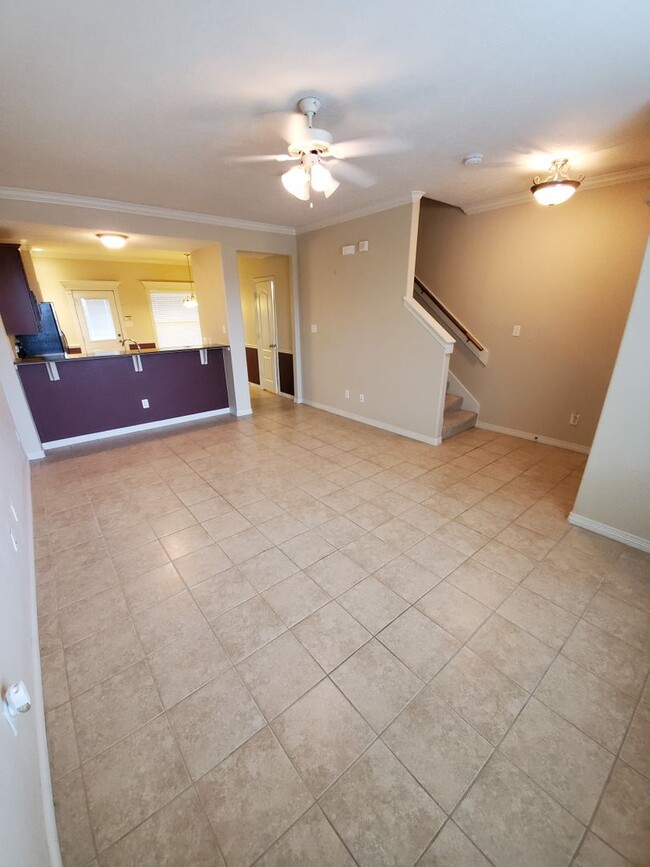 Building Photo - College Station - 2 Bed / 2.5 Bath / 2 sto...
