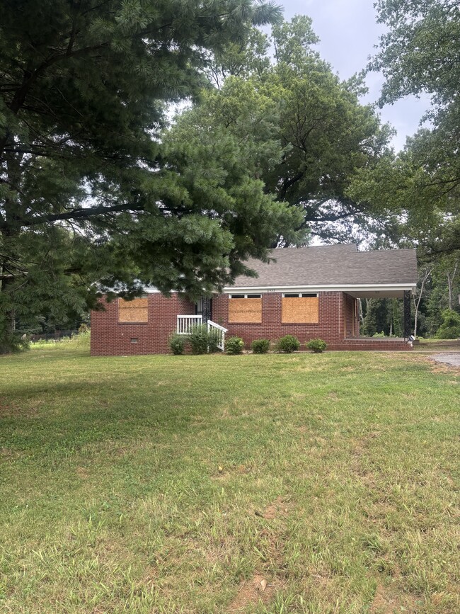 Photo - 3932 Frayser-Raleigh Rd (Memphis, TN) House
