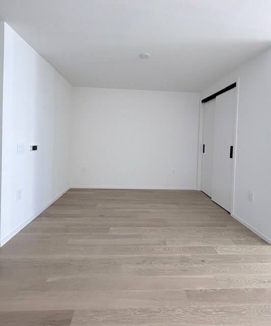 Dormitorio - 333 Ward Ave