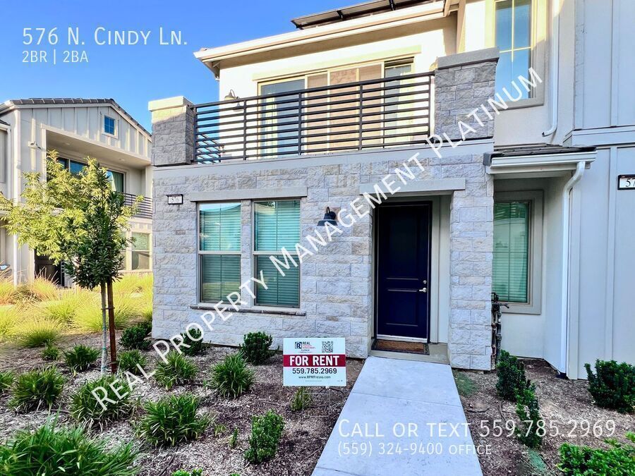 Foto principal - 576 N Cindy Ln