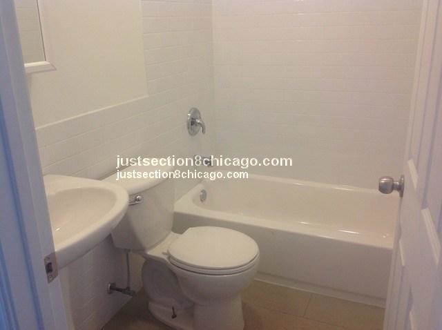 Foto del edificio - 429 N Hamlin Ave