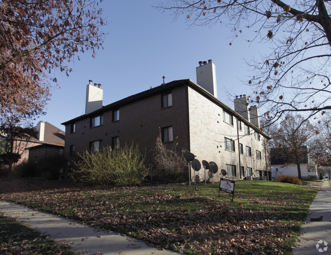 Primary Photo - 2909 Q St