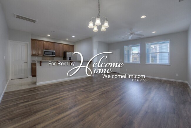 Foto del edificio - Beautiful Home within Walk Distance at Vir...