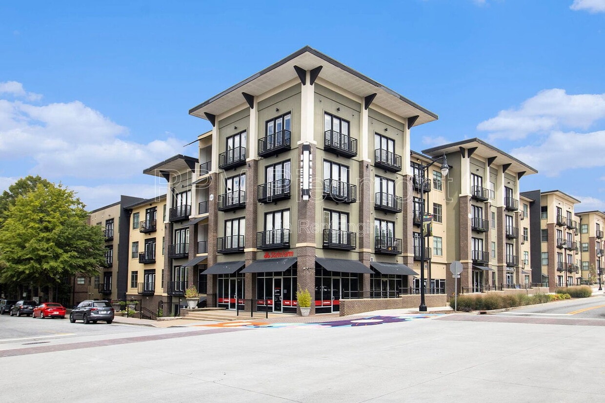 Foto principal - 5300 Peachtree Rd