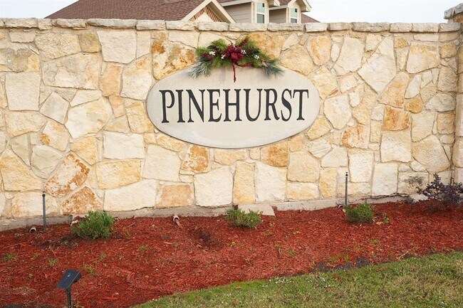 Building Photo - 1305 Carnoustie Dr