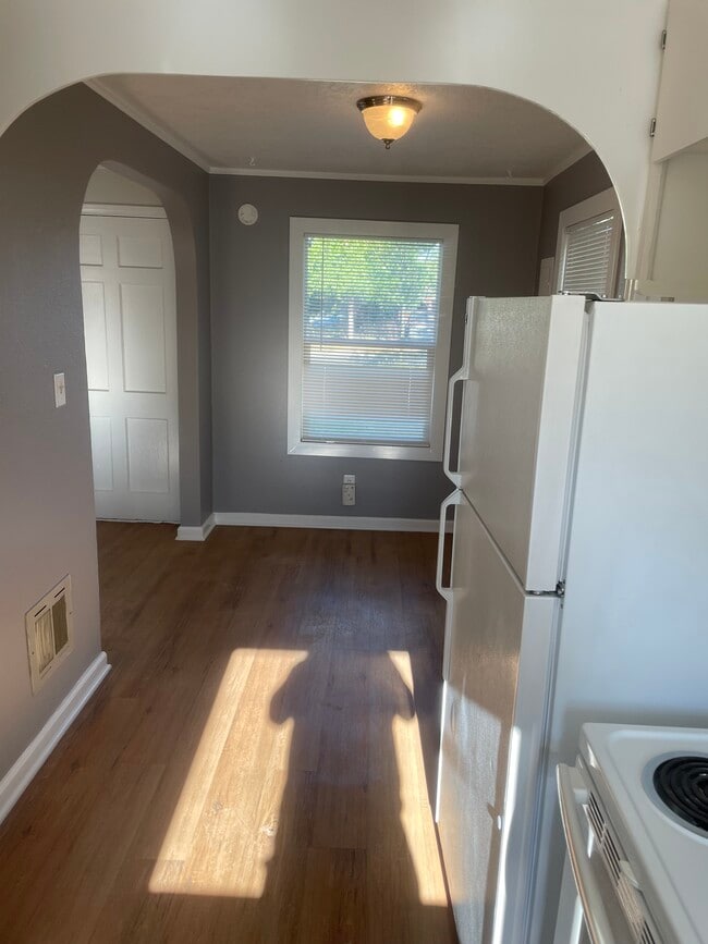 small dining room - 2340 A St