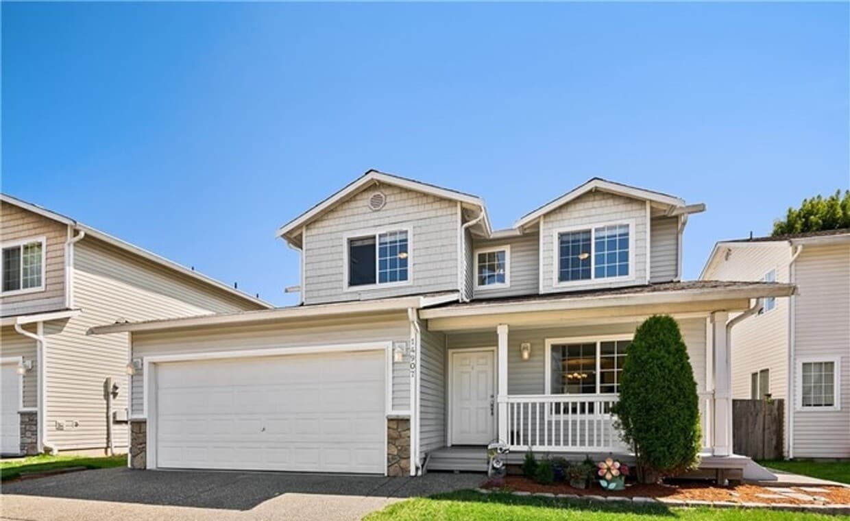 Beautiful 4 bed 2.5 ba Kingsridge home!! - Beautiful 4 bed 2.5 ba Kingsridge home!!