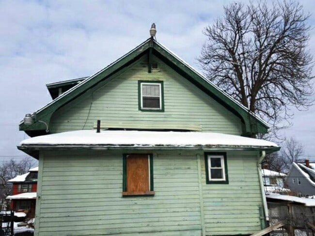 Building Photo - NOT FOR RENT Owner Finance No Credit Check...