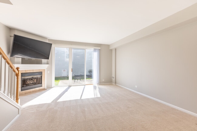 Building Photo - 2529 Bordeaux Ln