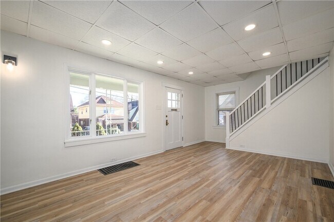 Foto del edificio - 2606 Belmar Pl