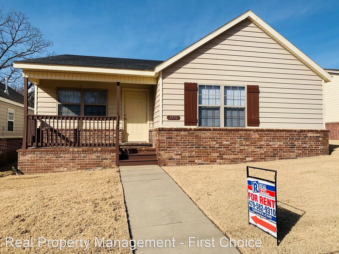 Primary Photo - 3 br, 2 bath House - 2970 W Old Farmington Rd