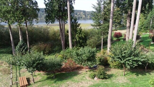 Foto del edificio - 8538 Long Lake Rd SE