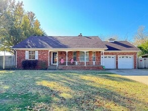 Building Photo - 6105 Belle Dr