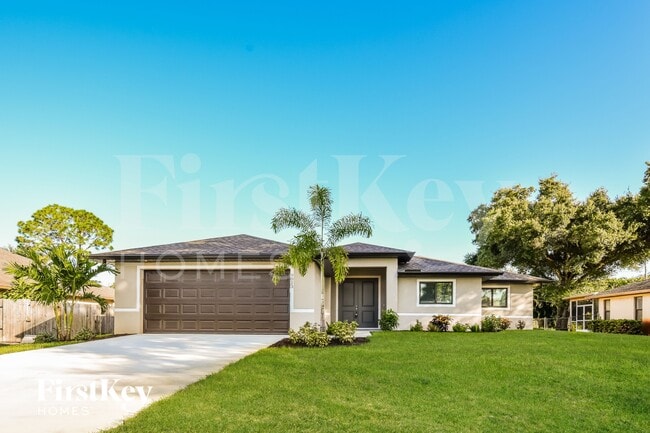 Building Photo - 9023 Caloosa Rd