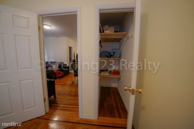 Foto del edificio - 34-42-42 28th St