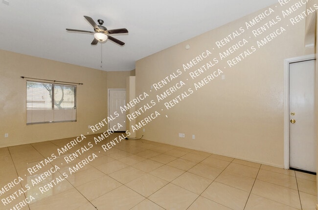 Building Photo - 7202 E Chelsie Kaye Ln