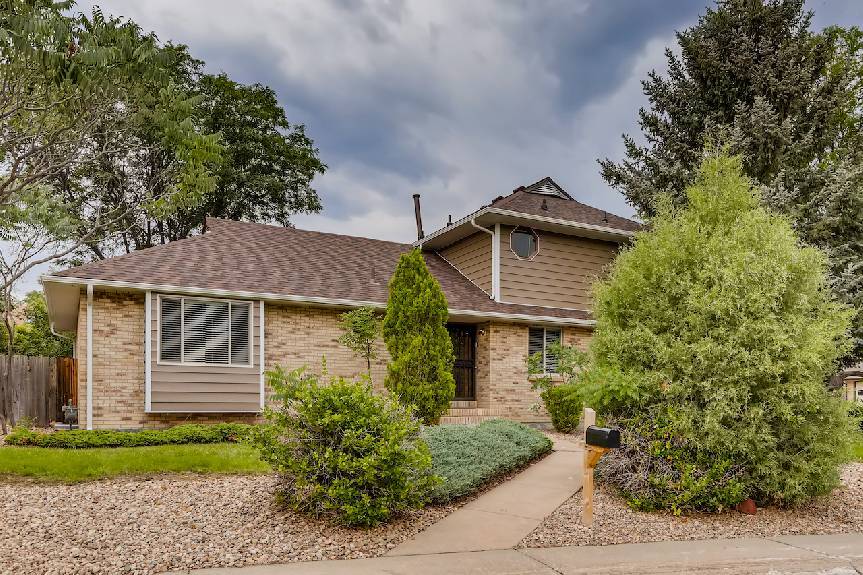Primary Photo - Executive Home for Sale