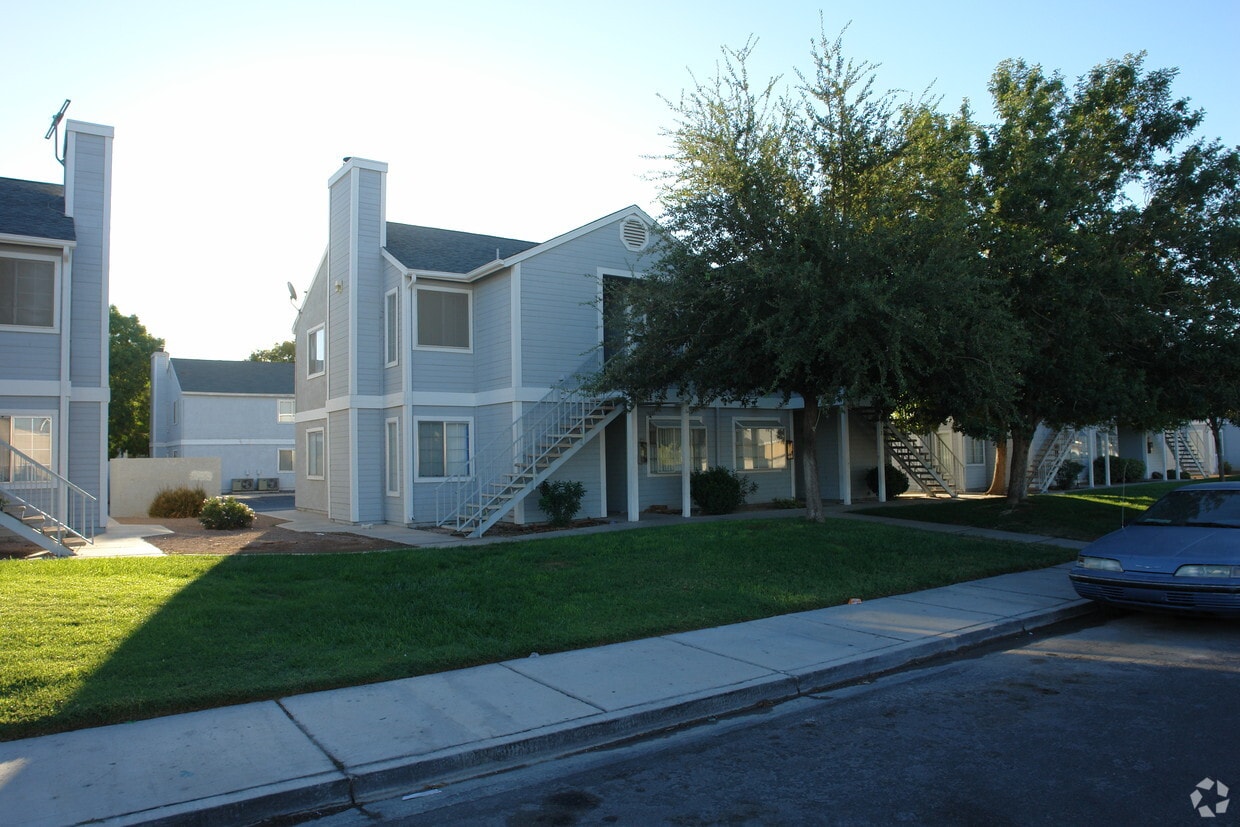 Building Photo - Lake Mead Villas