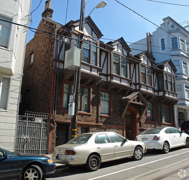 Building Photo - 1380 Washington St