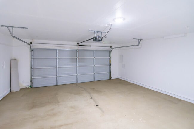 Building Photo - Hayden Farms Townhomes