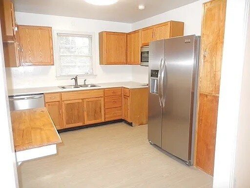 Building Photo - 1637 Atkamire Dr