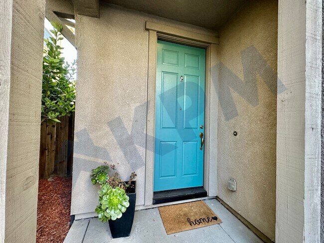 Foto del edificio - 2-Story 3-Bedroom, 2.5-Bath Gated Communit...