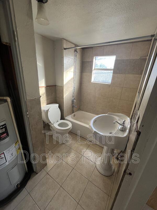 Building Photo - 531 9thApt