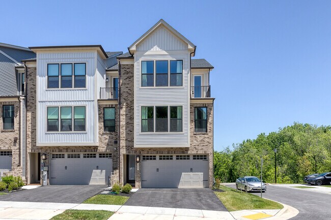 Foto del edificio - 200 Hickory Hollow Ct