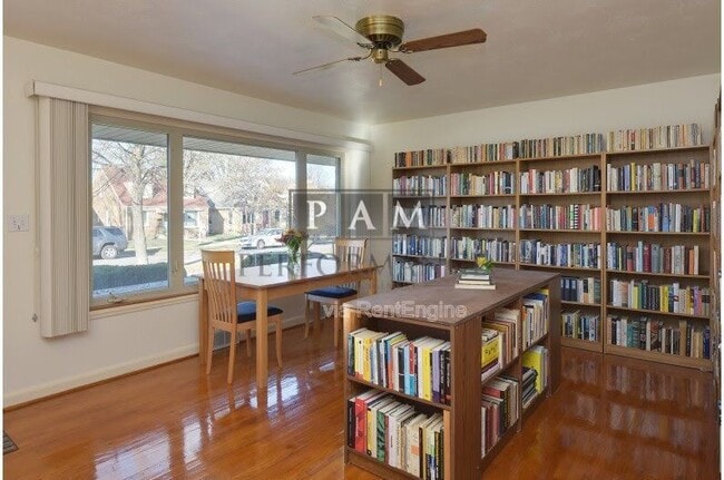 Foto del edificio - 3746 N 86th St