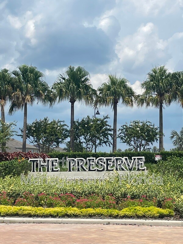 Foto del edificio - 2735 Storybrook Preserve Dr