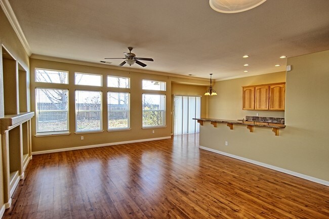 Building Photo - 3BD/2BA Home *$500 Move in special*