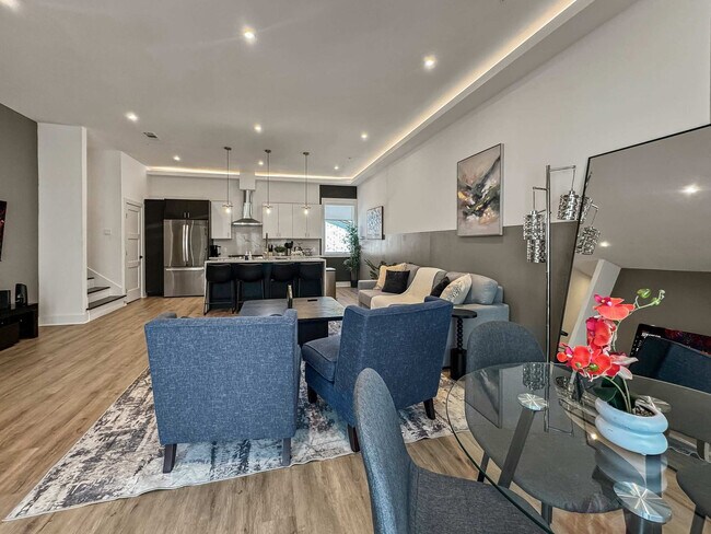 Foto del edificio - 1731 N Fitzhugh Ave