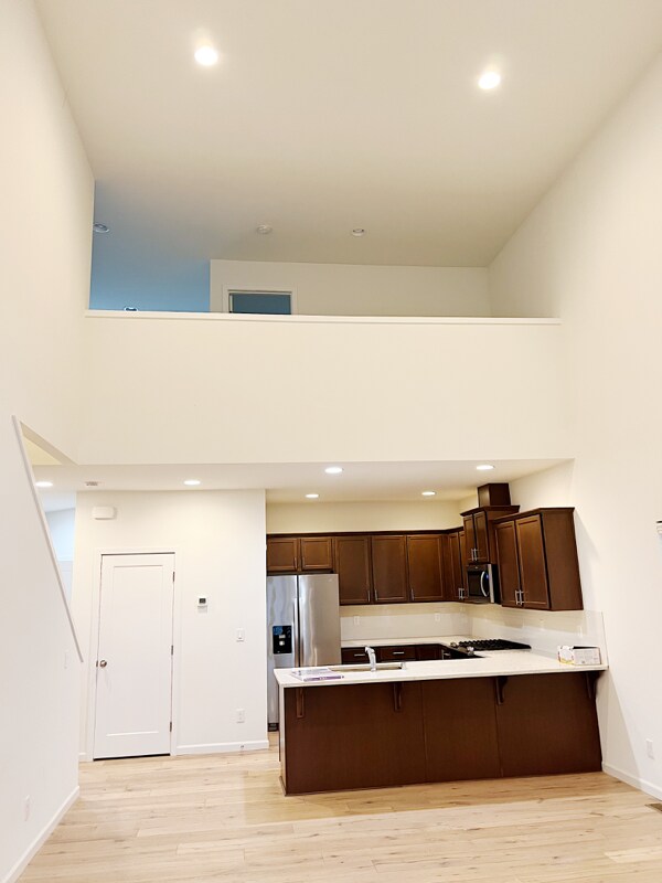 Foto del edificio - 920 E Old Ranch Rd