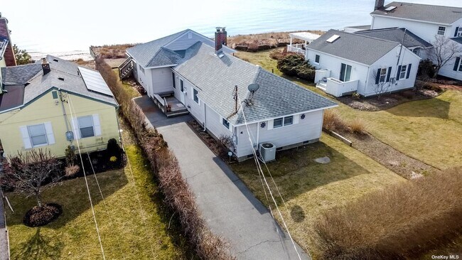 Foto del edificio - 4 Shore Rd