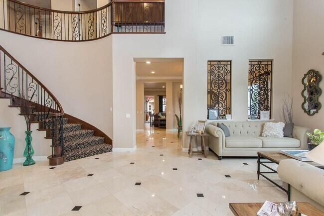 Foto del edificio - 5009 Shady Trail Street