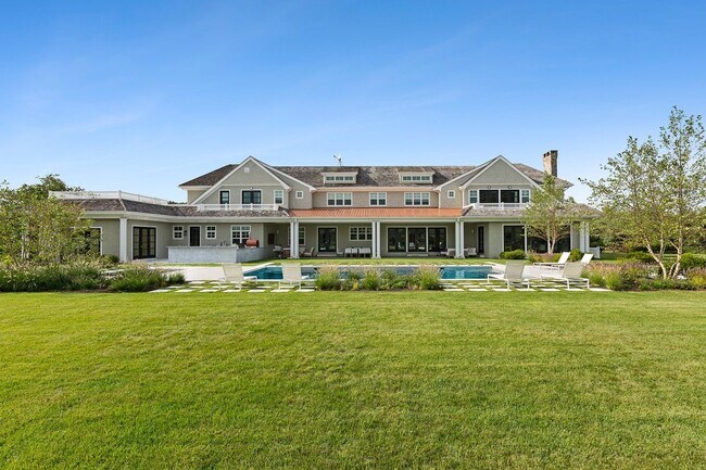 Foto del edificio - 127 Greenleaf Ln