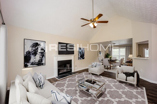 Building Photo - 10479 Starling Trl