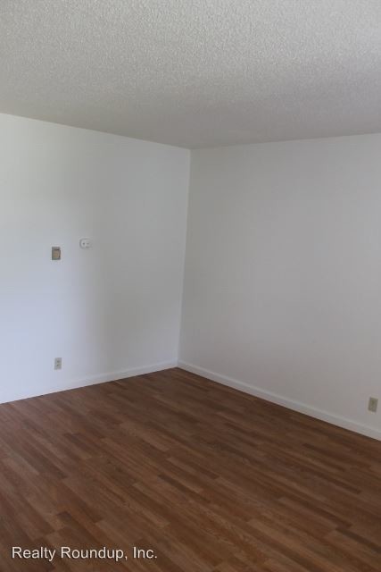 Building Photo - 702 San Miguel Ave
