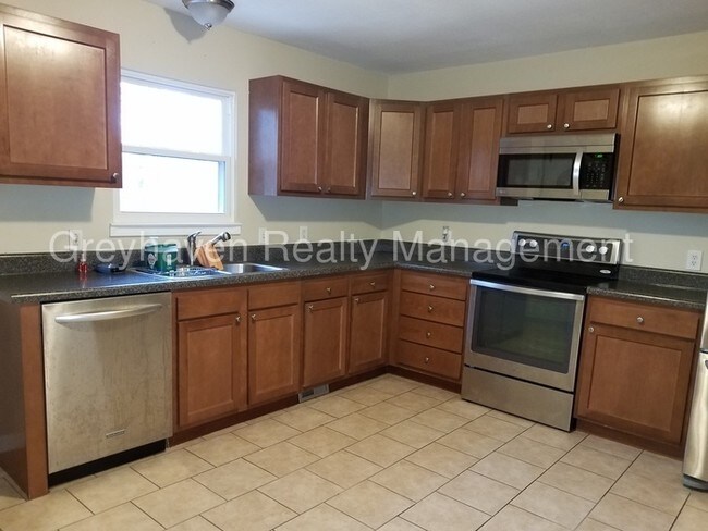 Foto del edificio - 6223 Celtic Dr
